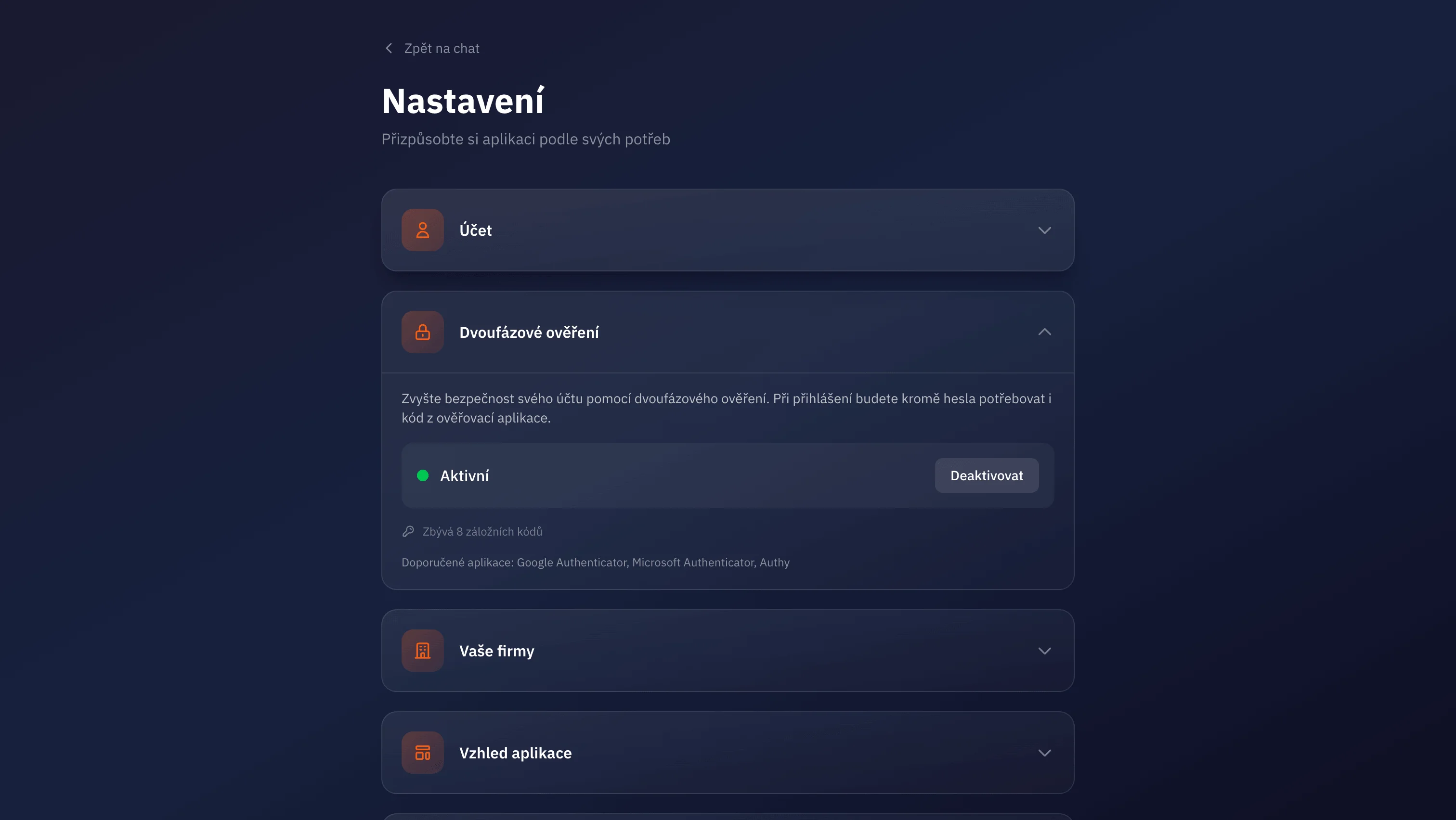 Dvoufázové ověření v nastavení KlideQ — aktivní stav se zeleným indikátorem, tlačítkem Deaktivovat a počtem záložních kódů